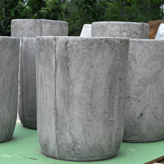 Round Bottom Cylinder Pot
