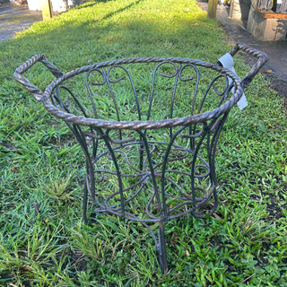 Short Planter 17"