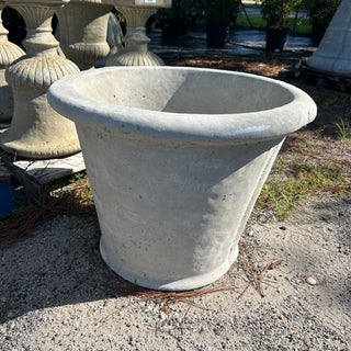 Large Rim Pot